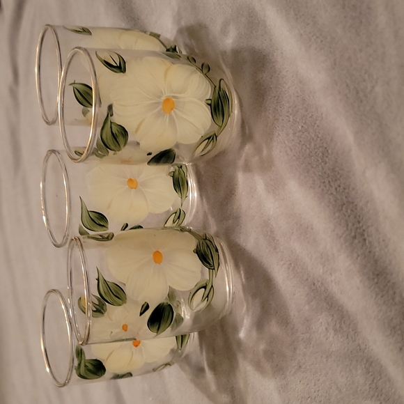 5 Small Hand Painted Glasses - Picture 1 of 7